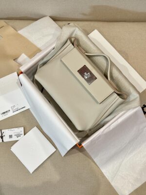 Hermès Mini Kelly 2424 Evercolor & Swift Beton Silver Hardware