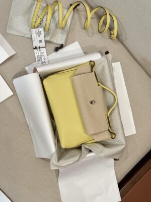 Hermès Mini Kelly 2424 Swift Citron Silver Hardware