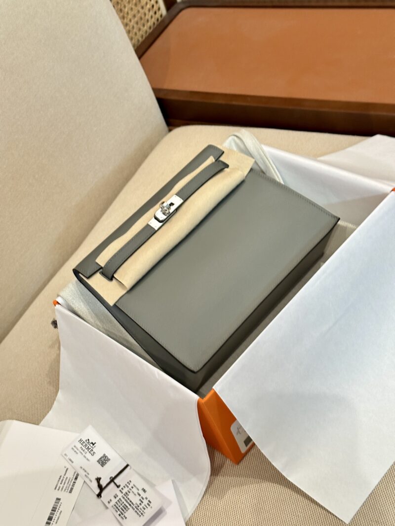Hermès Kelly Danse Swift Gris Meyer Silver Hardware - Image 2