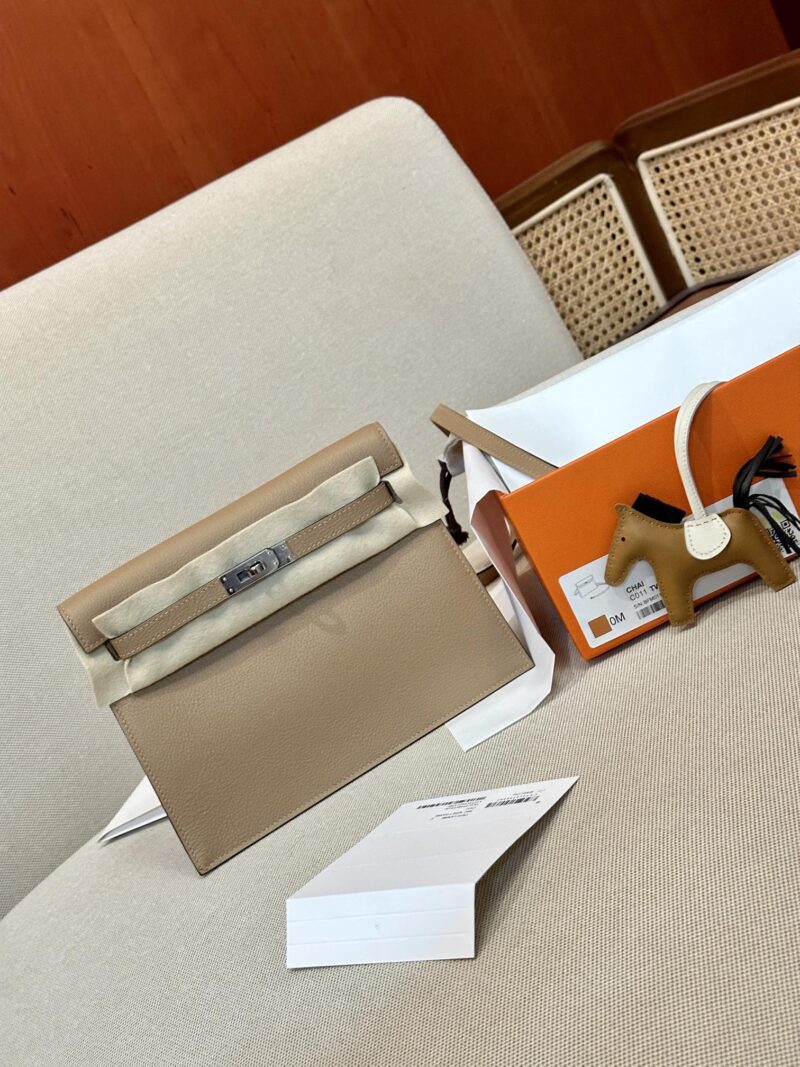 Hermès Kelly Danse 22 Evercolor Chai Silver Hardware