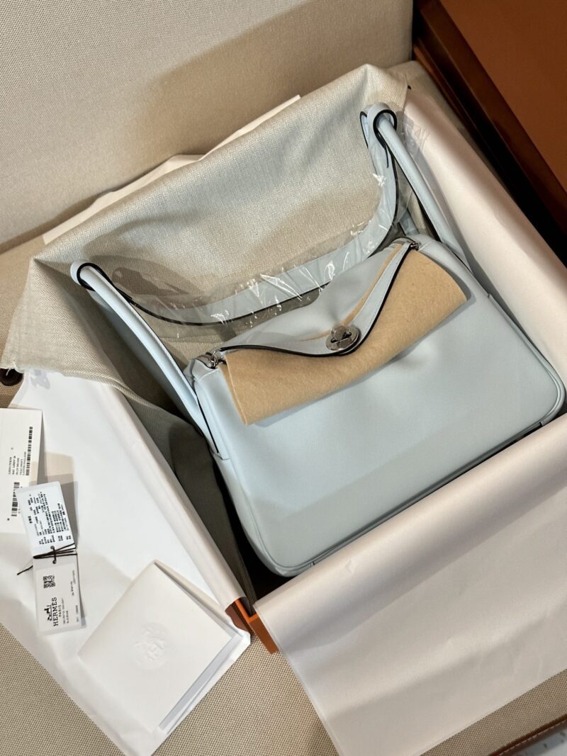 Hermès Lindy 26 Swift Blue Brume Gold Hardware