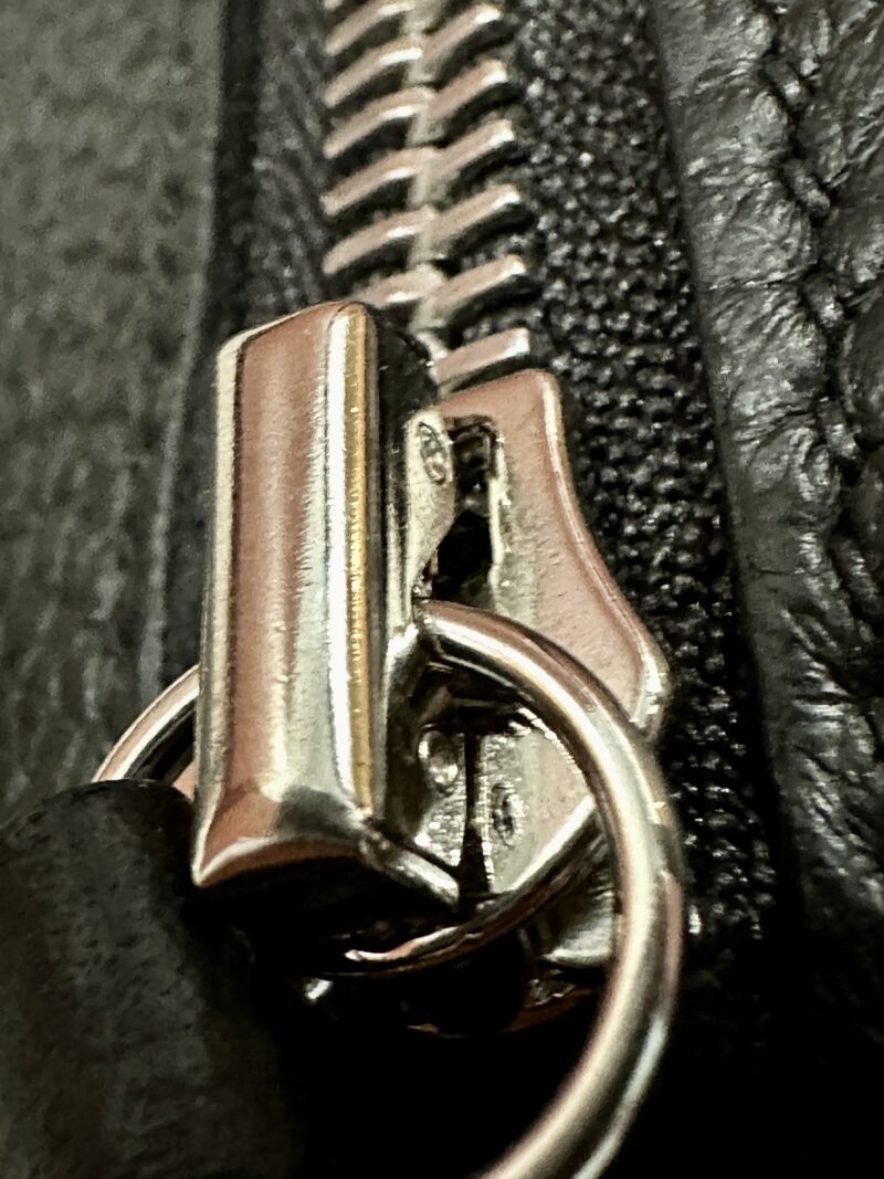 Hermès Lindy 30 Clemence Noir Silver Hardware - Image 9
