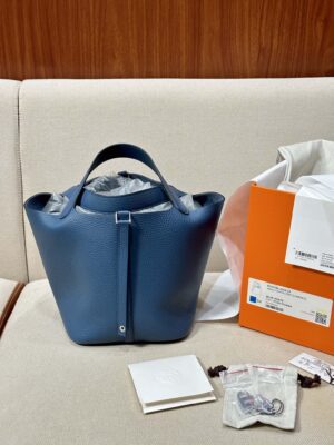 Hermès Picotin 22 Taurillon Clemence Deep Blue Silver Hardware