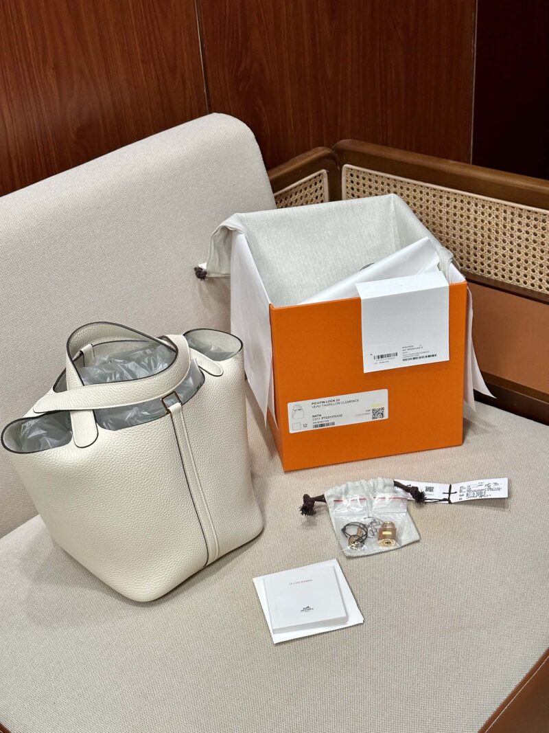 Hermès Picotin 22 Taurillon Clemence Nata Gold Hardware