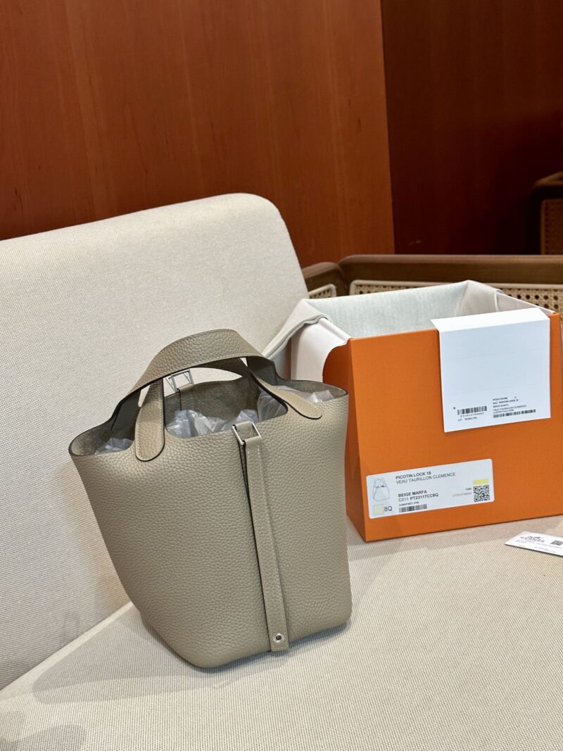 Hermès Picotin 18 Taurillon Clemence Beige Marfa Silver Hardware