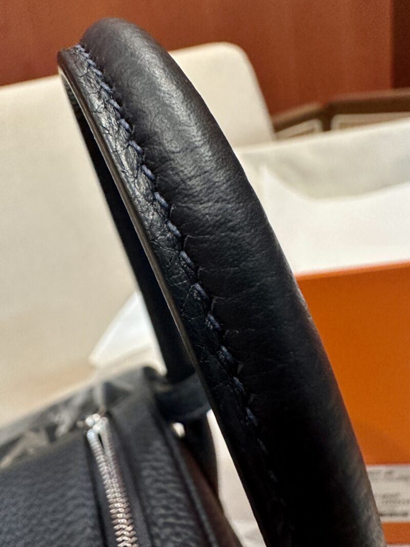 Hermès Mini Lindy 19 Togo Noir Silver Hardware - Image 15