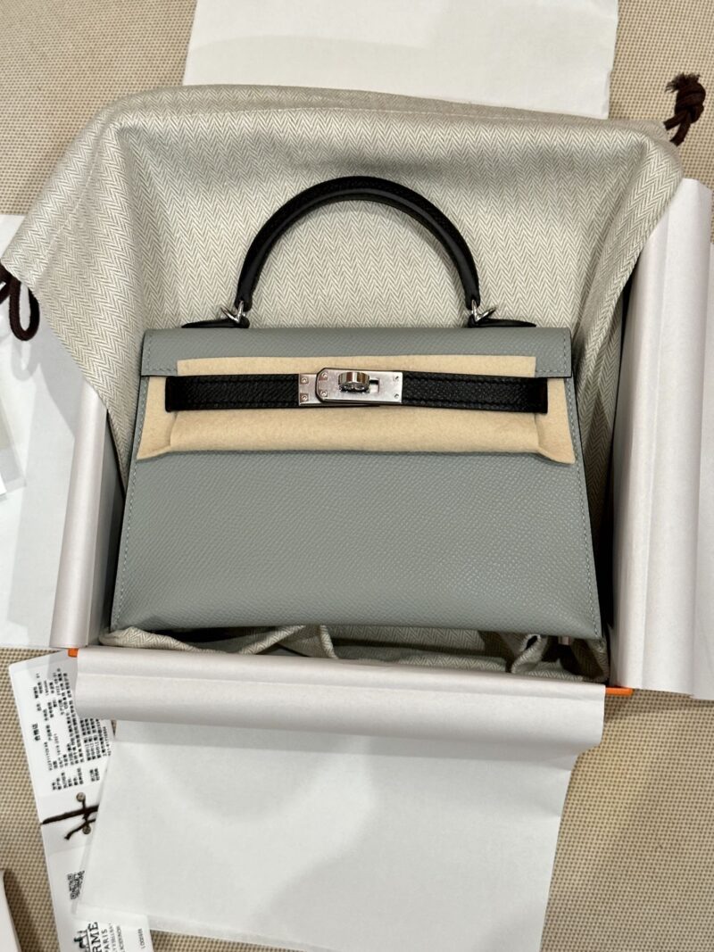 Hermès Mini Kelly 19 Epsom Blue Glacier & Noir Silver Hardware