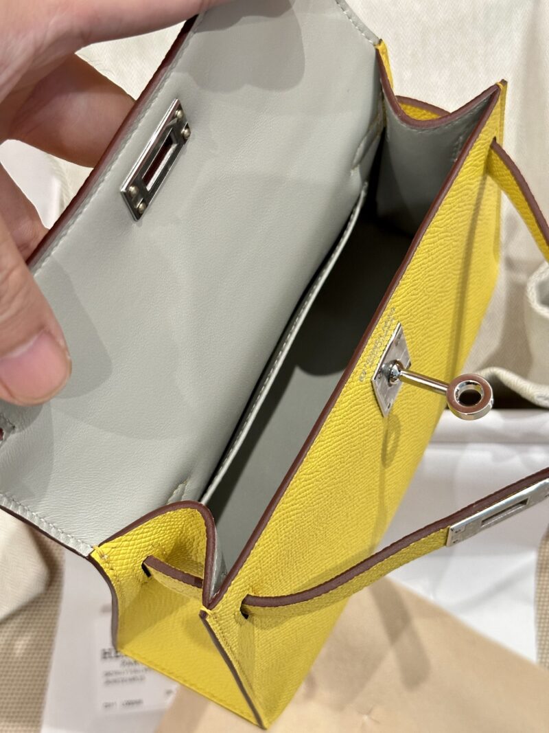 Hermès Mini Kelly 19 Epsom Jaune De Naples Silver Hardware - Image 6