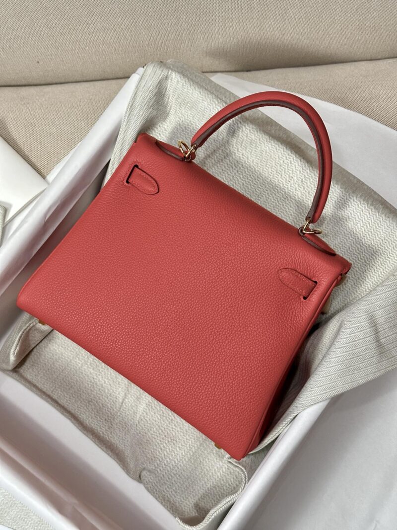 Hermès Kelly 25 Togo Rouge Coeur Gold Hardware - Image 7