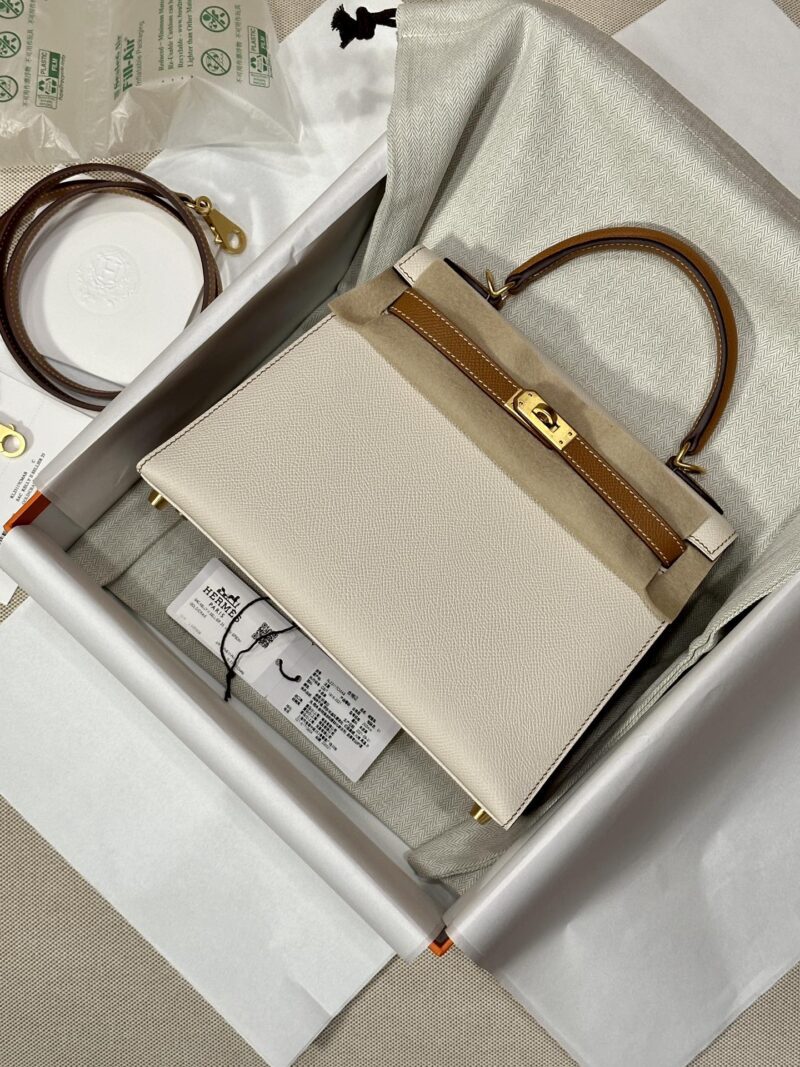 Hermès Kelly 25 Epsom Nata, Gold Gold Hardware