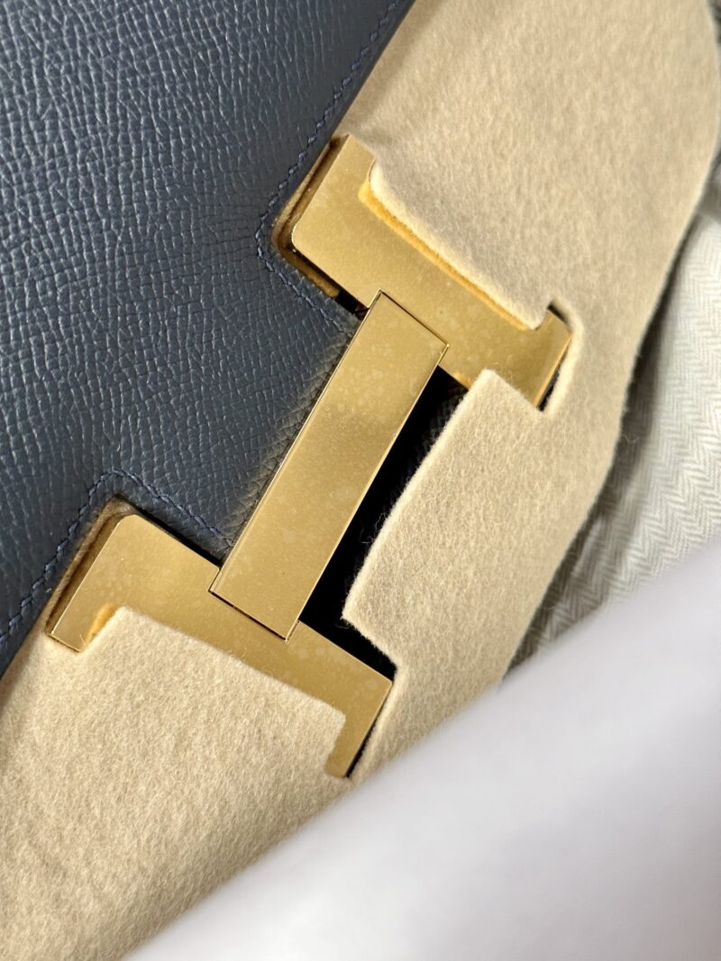 Hermès Constance 24 Blue Nuit Epsom Gold Hardware - Image 7