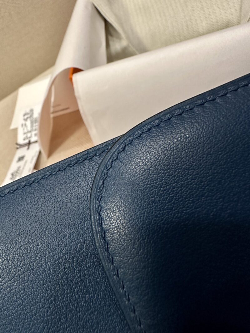 Hermès Constance 19 Deep Blue Swift Palladium Hardware - Image 6