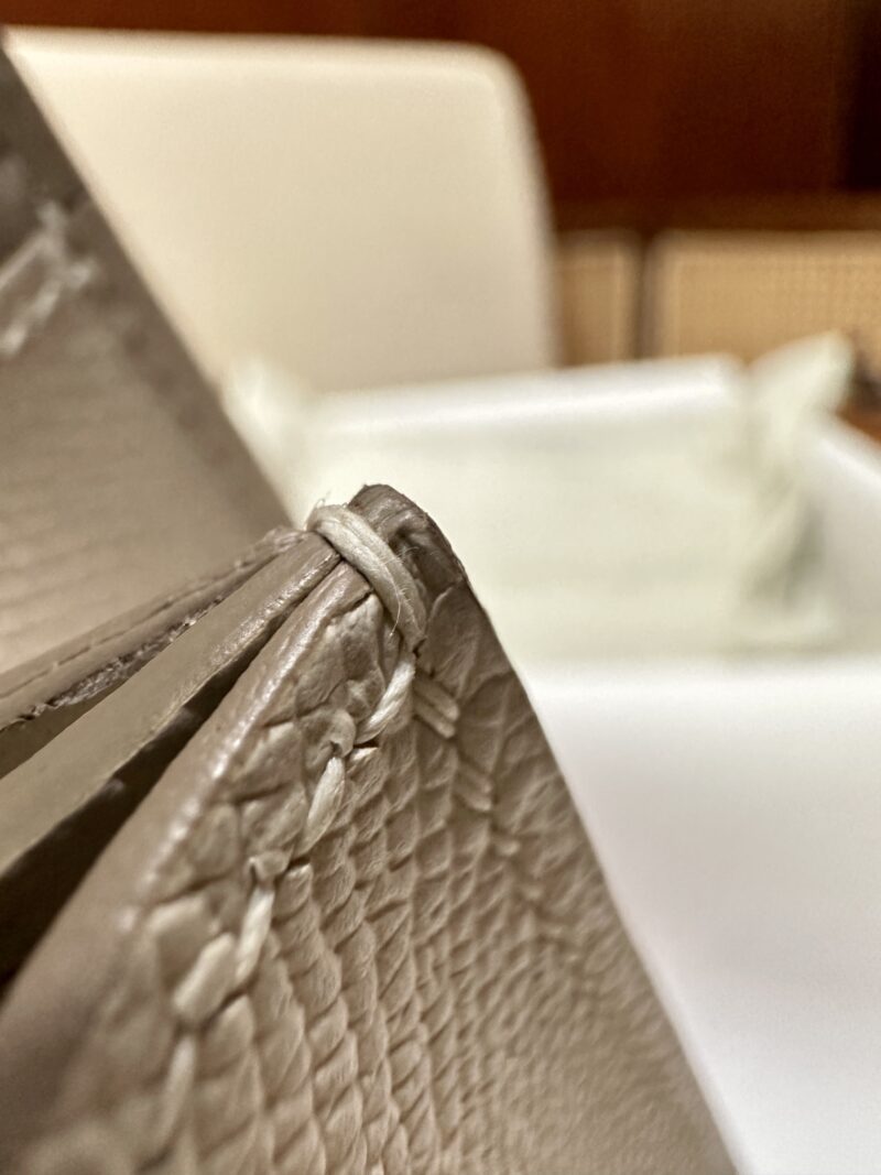 Hermès Constance 19 Craie Epsom Gold Hardware - Image 12