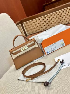 Hermès Mini Kelly 19 Gold & Deep Blue Gold Hardware