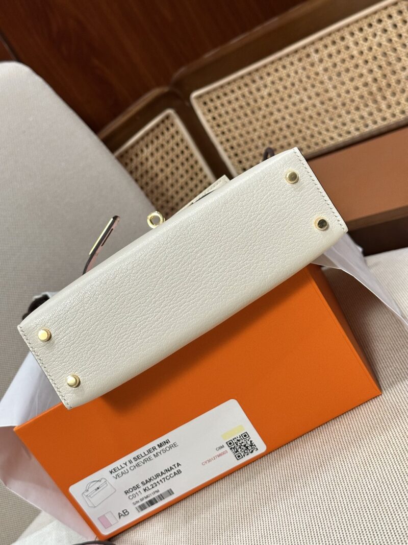 Hermès Mini Kelly 19 Chevre Nata & Rose Sakura Gold Hardware - Image 7