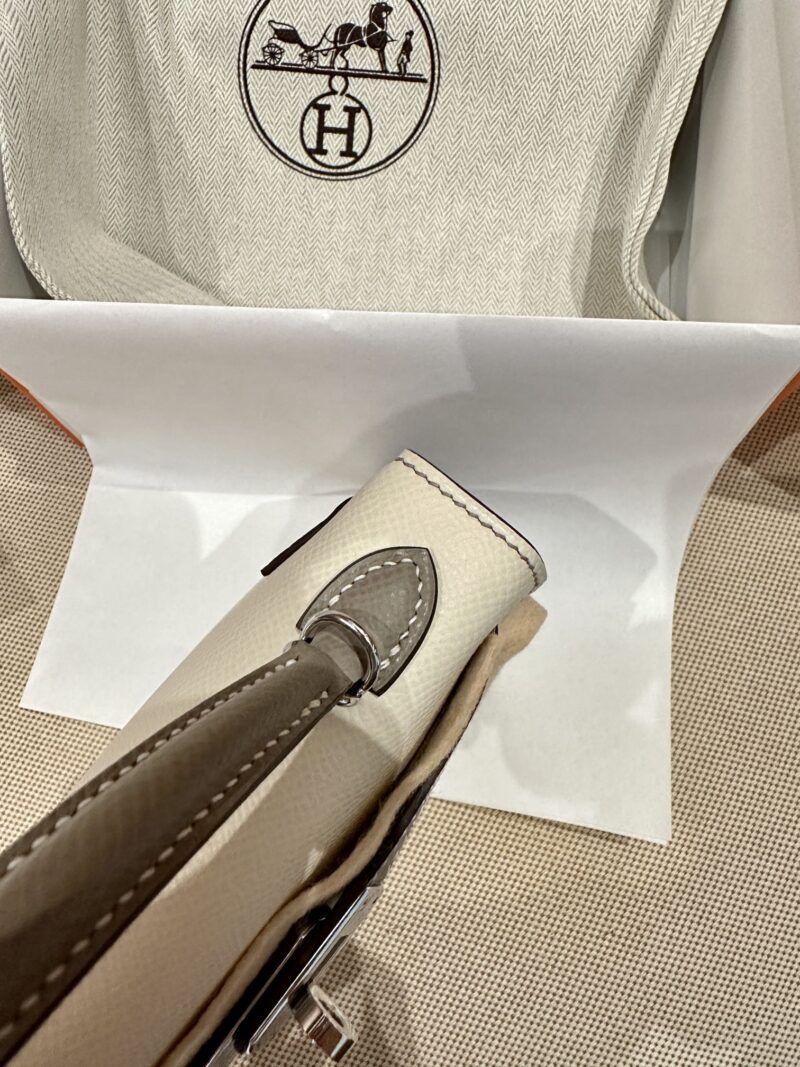 Hermès Mini Kelly 19 Epsom Craie & Gris Asphalt Silver Hardware - Image 12