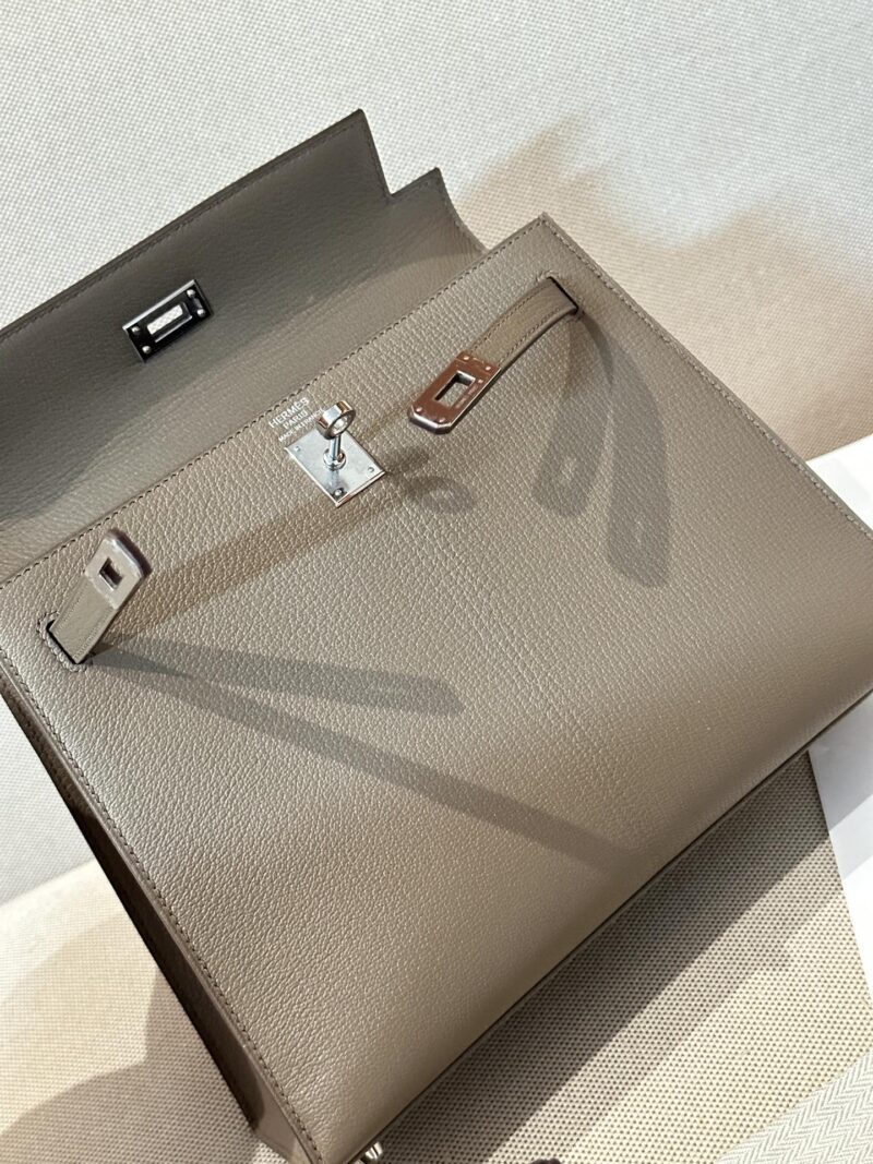 Hermès Kelly 25 Chevre Etoupe Silver Hardware - Image 5
