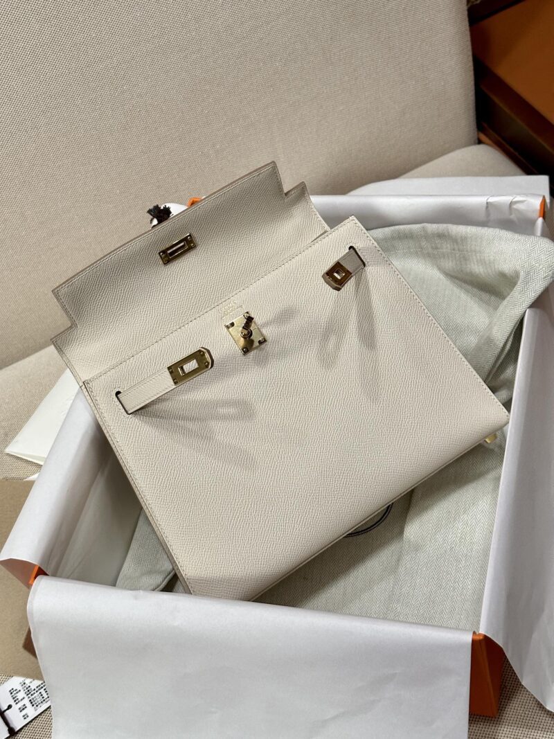 Hermès Kelly 25 Epsom Craie Gold Hardware - Image 12