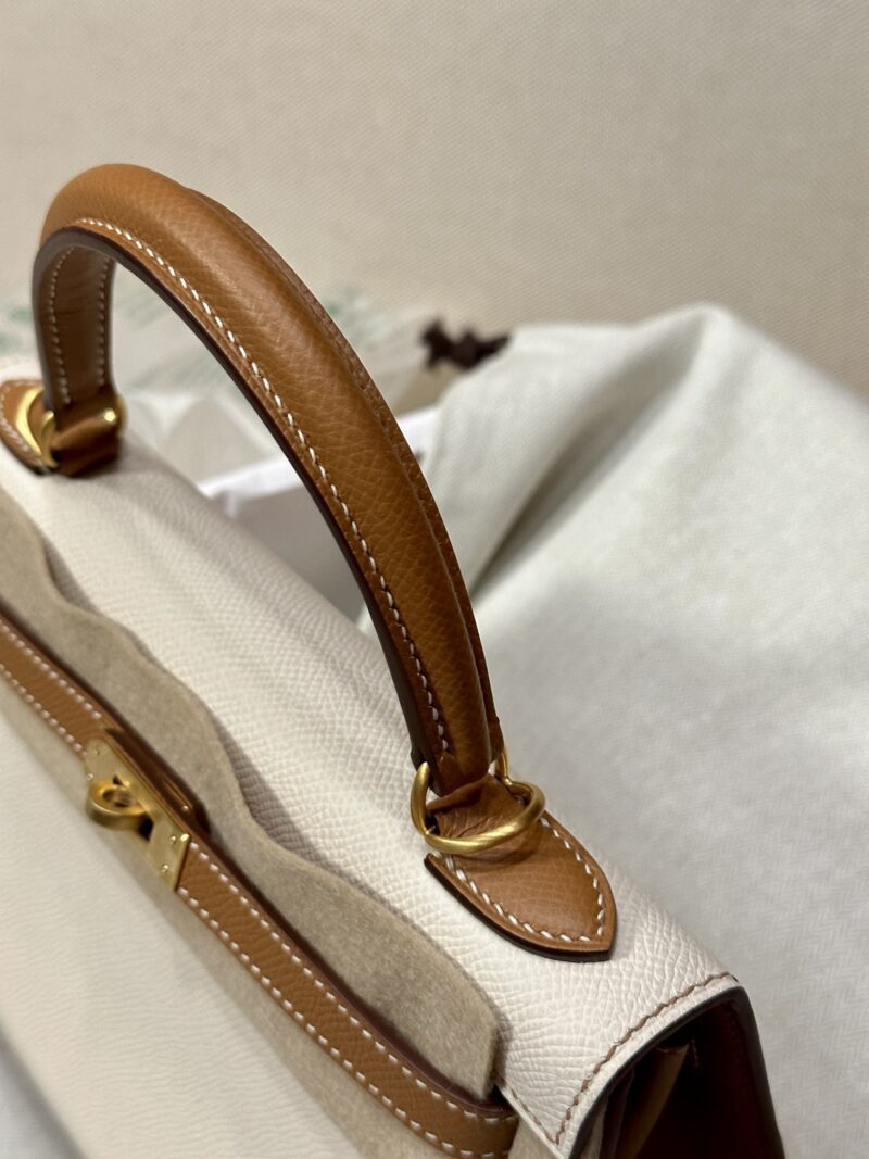 Hermès Kelly 25 Epsom Nata, Gold Gold Hardware - Image 3