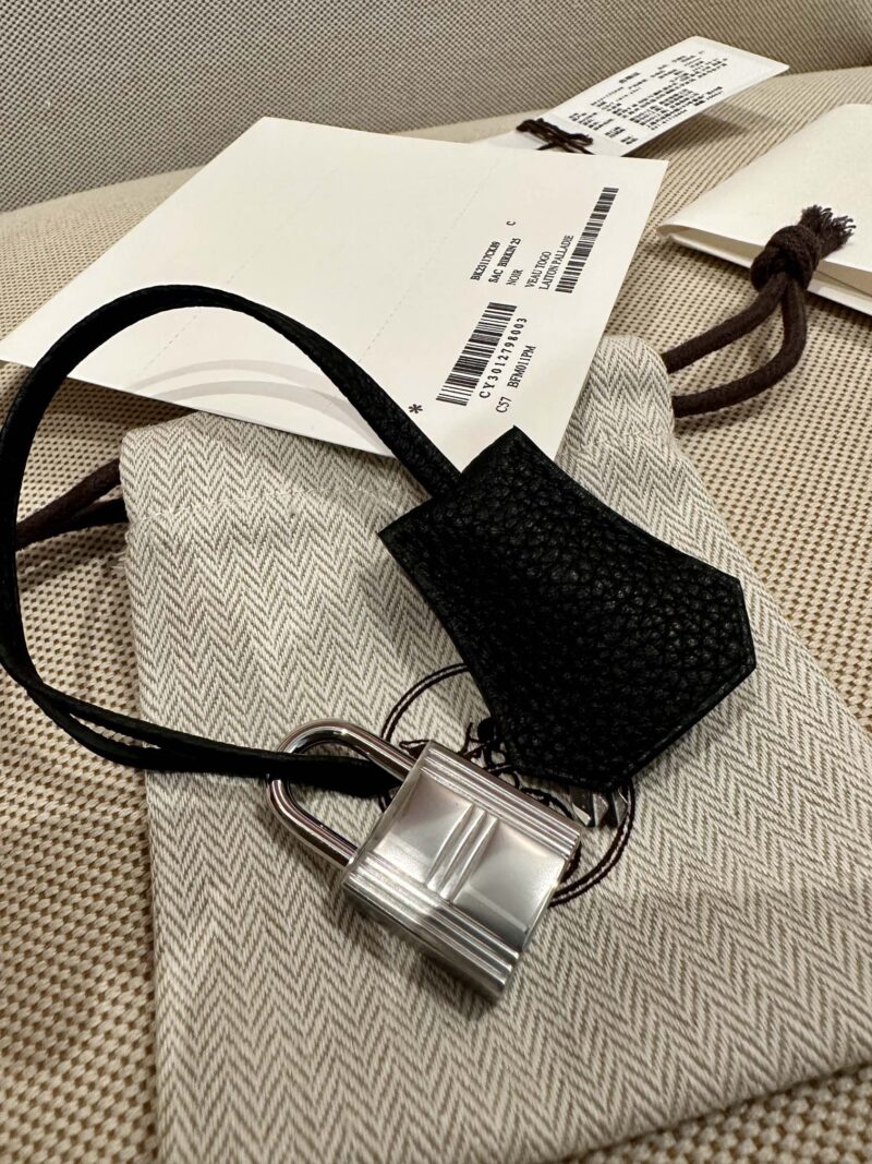 Hermès Birkin 25 Noir, Silver Togo Palladium Hardware - Image 16