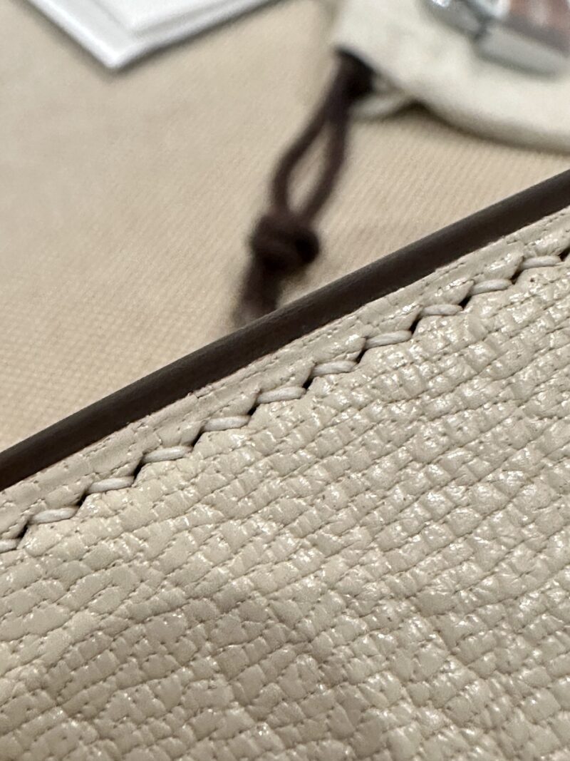 Hermès Birkin 25 Nata, Blue Brume Chevre Palladium Hardware - Image 9