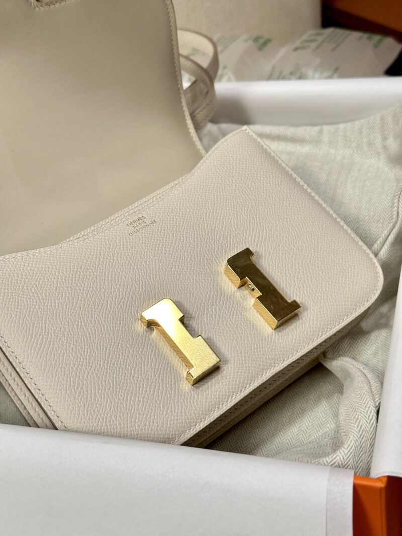 Hermès Constance 19 Craie Epsom Gold Hardware - Image 4