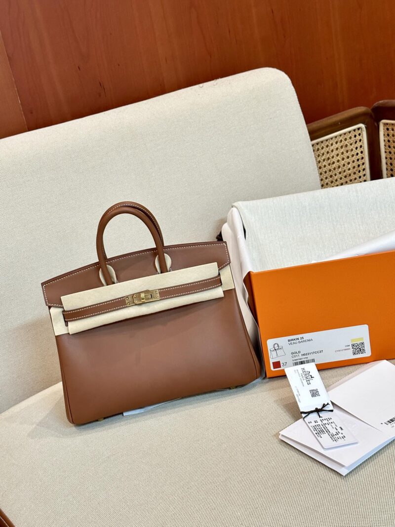 Hermès Birkin 25 Gold Barenia Gold Hardware - Image 7