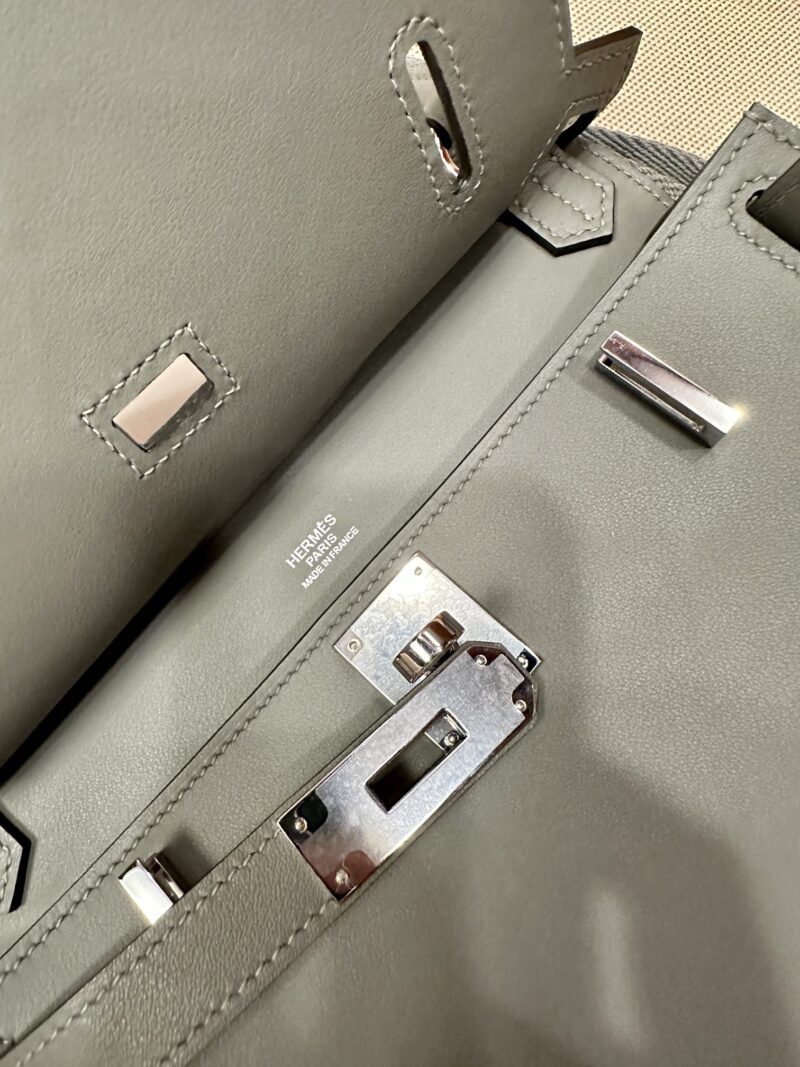 Hermès Jypsiere 23 Swift Gris Meyer Silver Hardware - Image 7