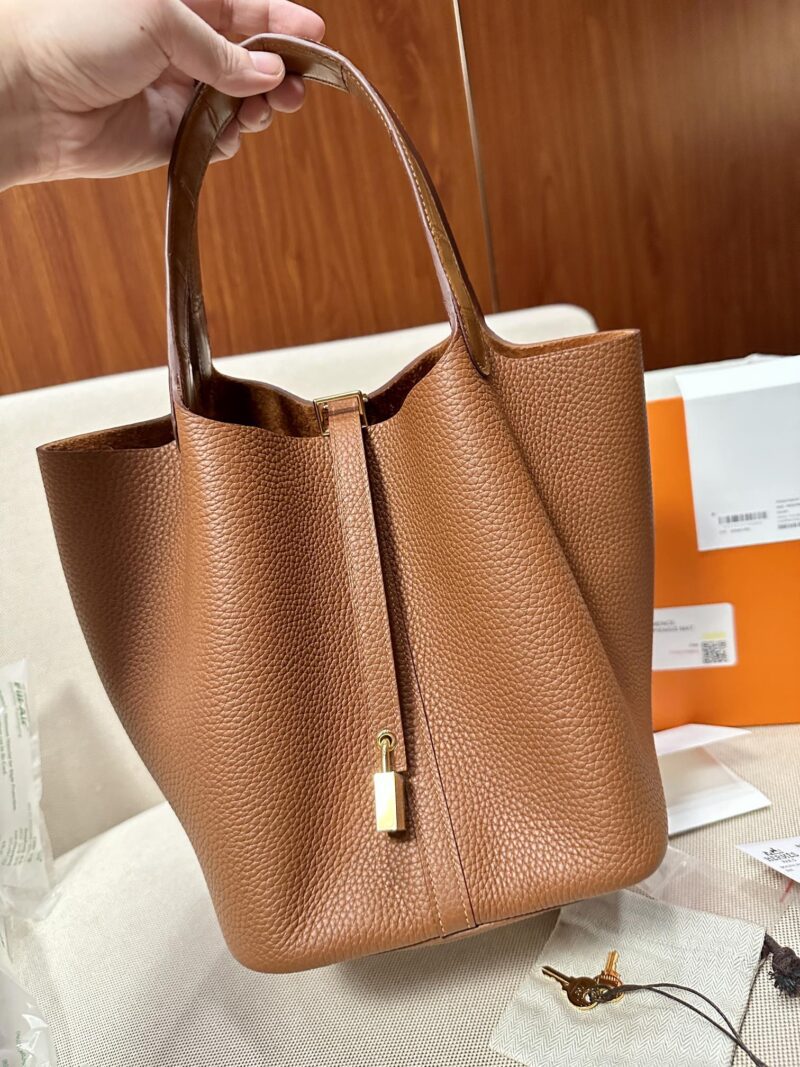 Hermès Picotin 22 Taurillon Clemence & Crocodile Gold Gold Hardware - Image 3