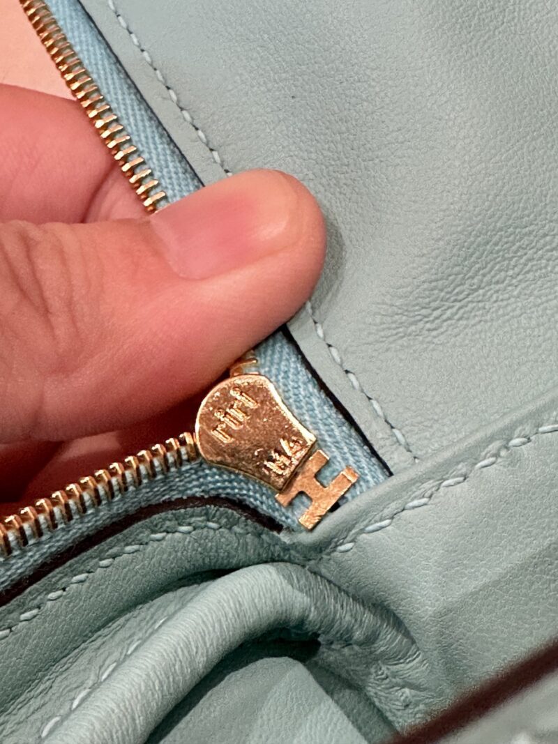 Hermès Mini Lindy 20 Swift Atoll Gold Hardware - Image 13