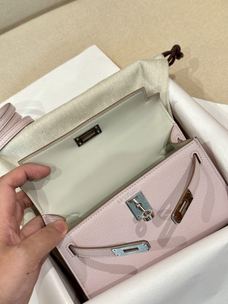 Hermès Mini Kelly 19 Chevre Mauve Pale & Gris Pearl Silver Hardware - Image 6