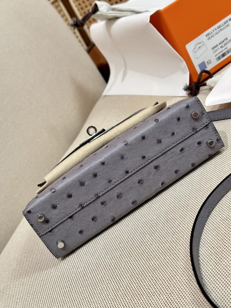 Hermès Mini Kelly 19 Ostrich Gris Agate Silver Hardware - Image 10