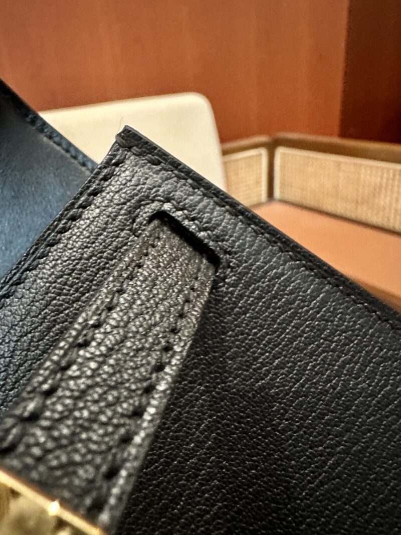 Hermès Mini Kelly Chevre Noir Gold Hardware - Image 18