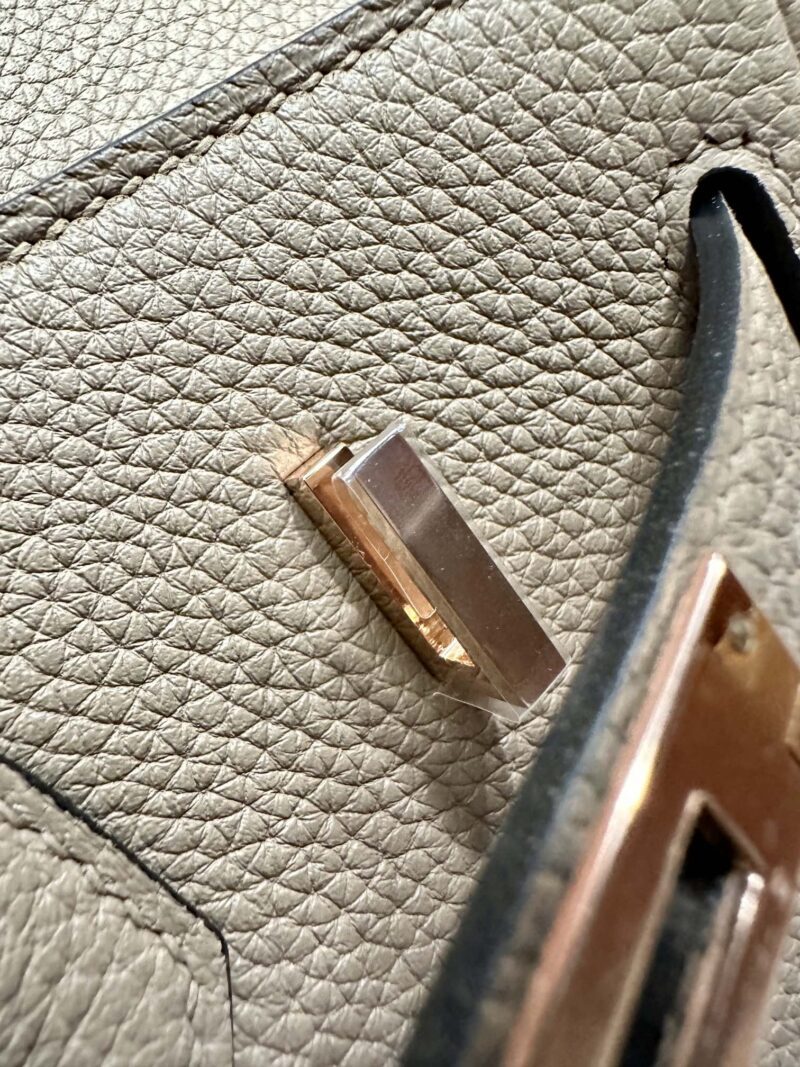 Hermès Birkin 25 Gris Tourterelle Togo Gold Hardware - Image 13