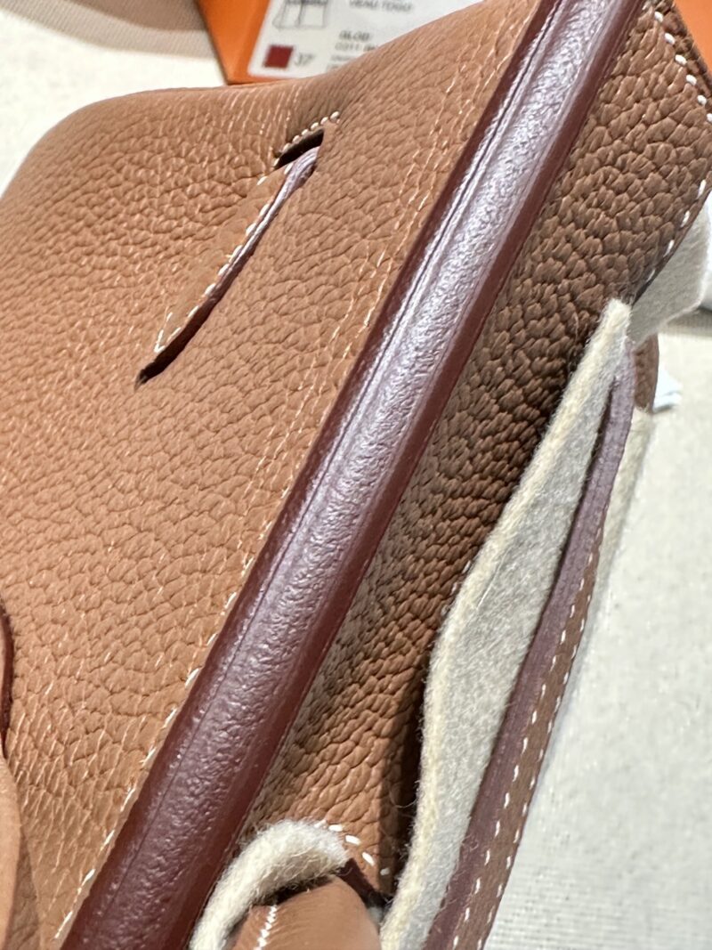 Hermès Birkin 25 Gold Togo Gold Hardware - Image 13