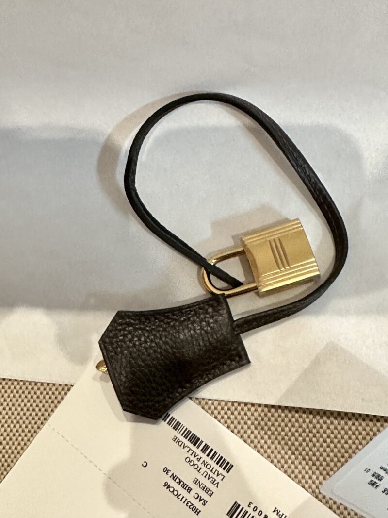 Hermès Birkin 30 Ebene, Gold Togo Gold Hardware - Image 13