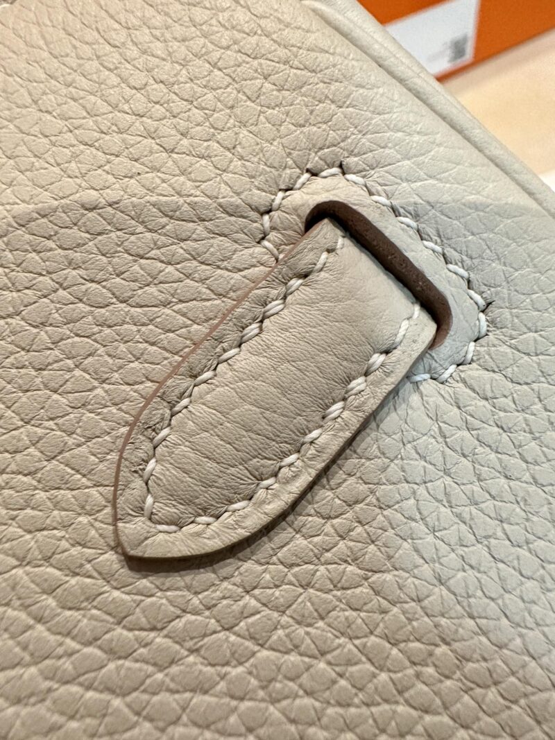 Hermès Birkin 25 Craie, Silver Togo Palladium Hardware - Image 13