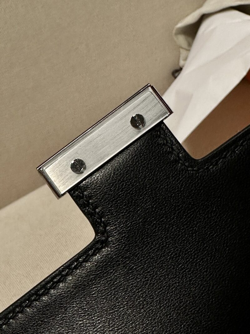 Hermès Constance 18 Noir, Lizard Buckle Epsom Palladium Hardware - Image 6