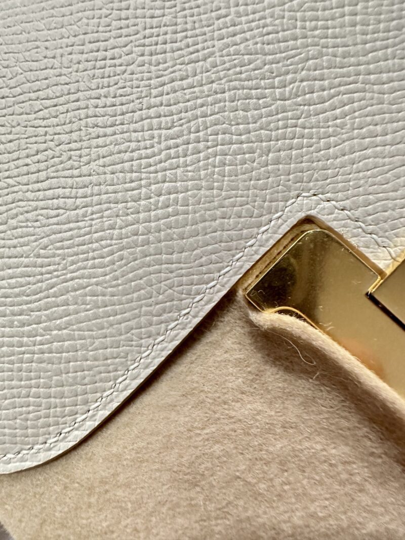 Hermès Constance 19 Craie Epsom Gold Hardware - Image 5