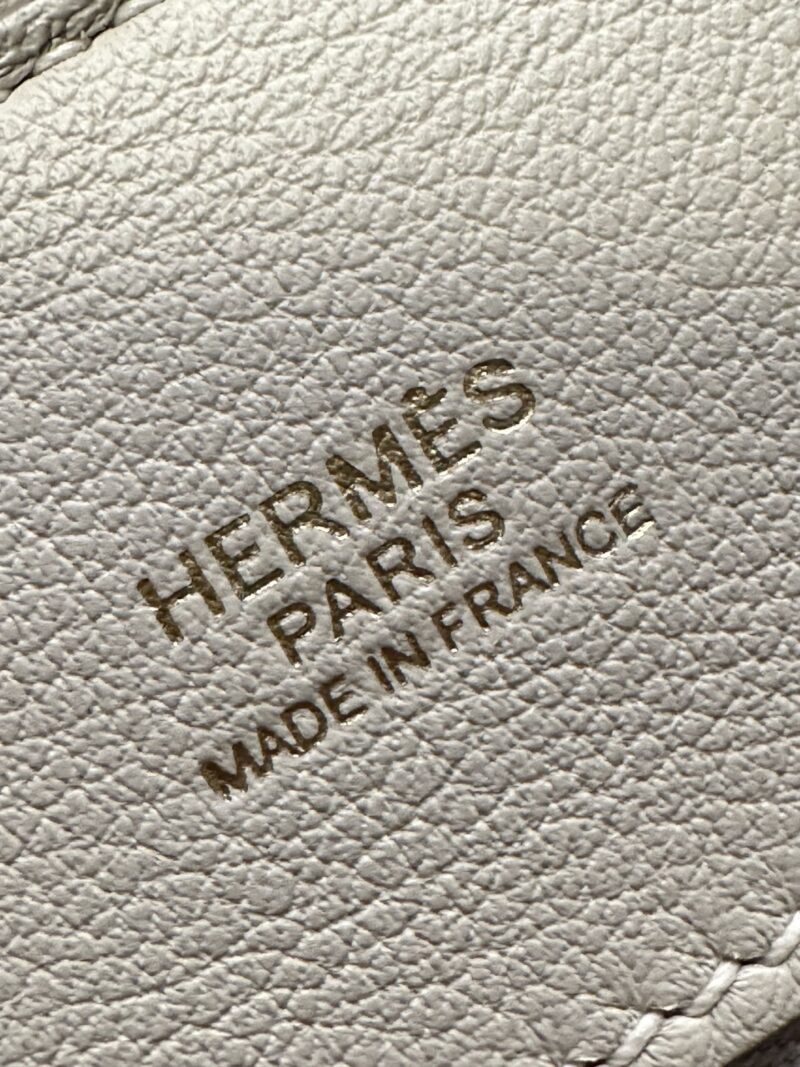 Hermès Mini Kelly 2424 Evercolor & Swift Beton Gold Hardware - Image 13