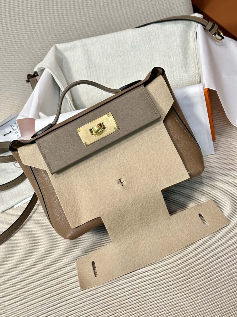 Hermès Mini Kelly 2424 Evercolor & Swift Beige Weimer & Etoupe Gold Hardware - Image 5