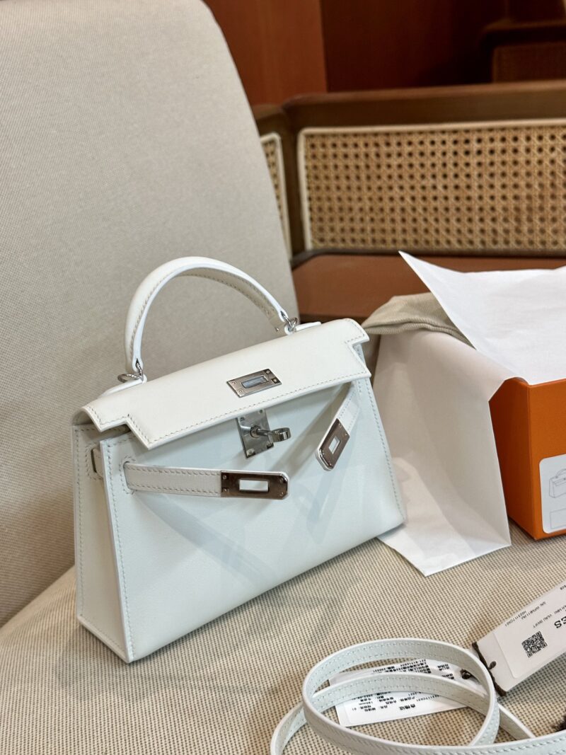 Hermès Mini Kelly Swift Blanc Silver Hardware - Image 6