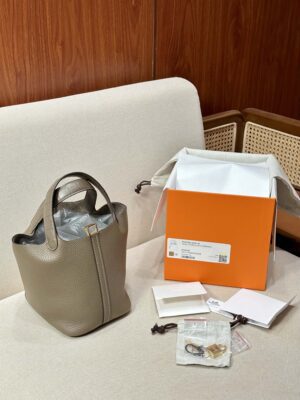 Hermès Picotin Touch 18 Taurillon Clemence & Crocodile Etoupe Gold Hardware