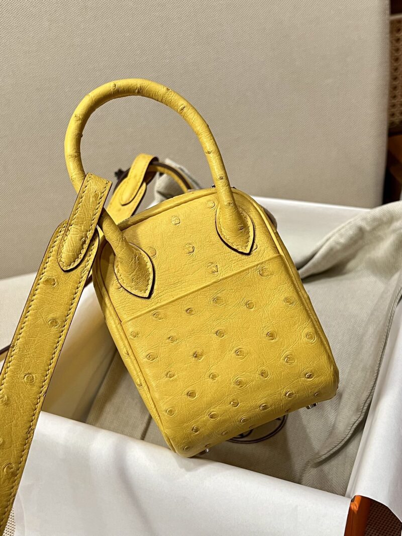 Hermès Mini Lindy 20 Ostrich Lime Silver Hardware - Image 5