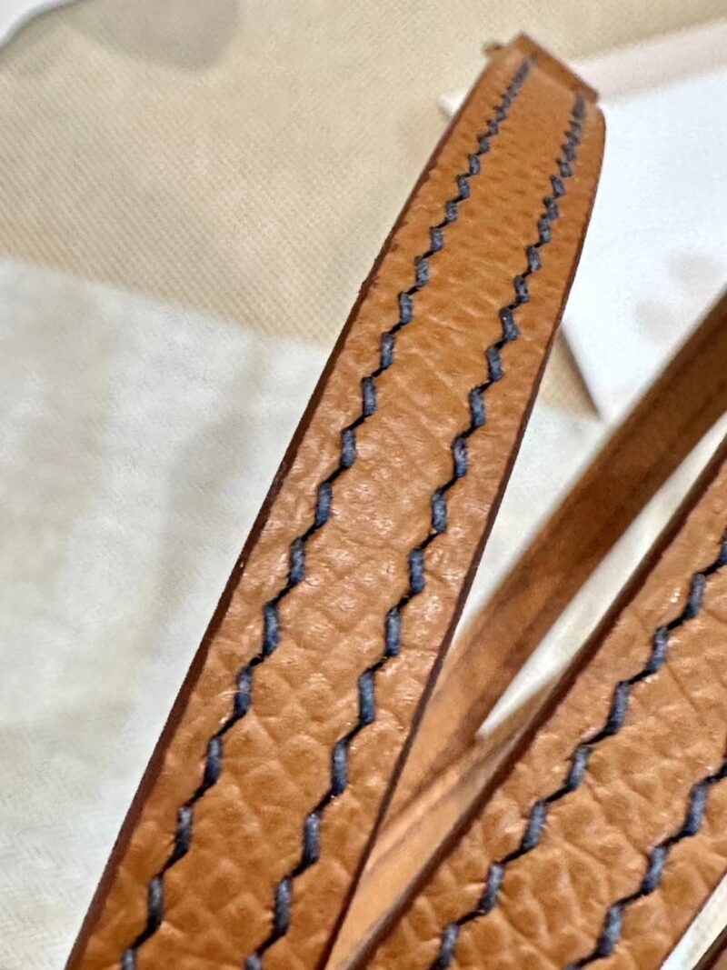 Hermès Mini Kelly 19 Gold & Deep Blue Gold Hardware - Image 15