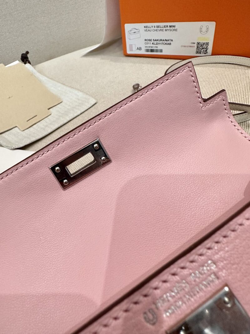 Hermès Mini Kelly 19 Chevre Rose Sakura & Nata Silver Hardware - Image 9