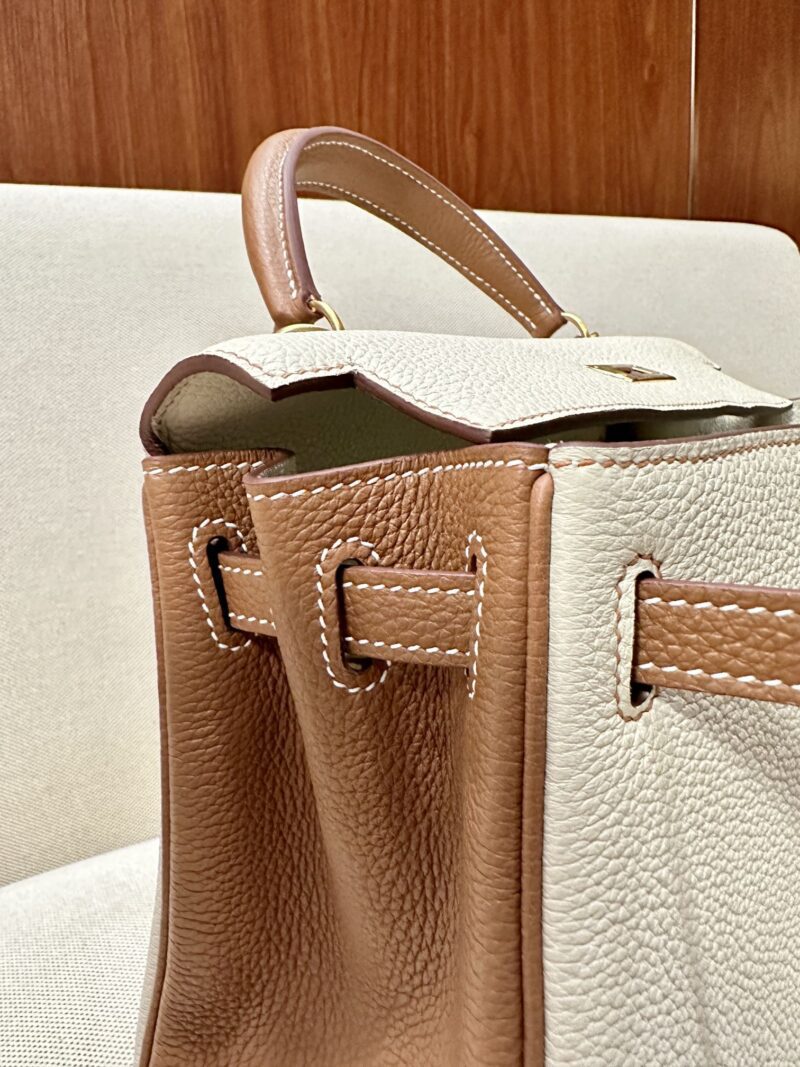 Hermès Kelly 25 Togo Craie, Gold Gold Hardware - Image 6