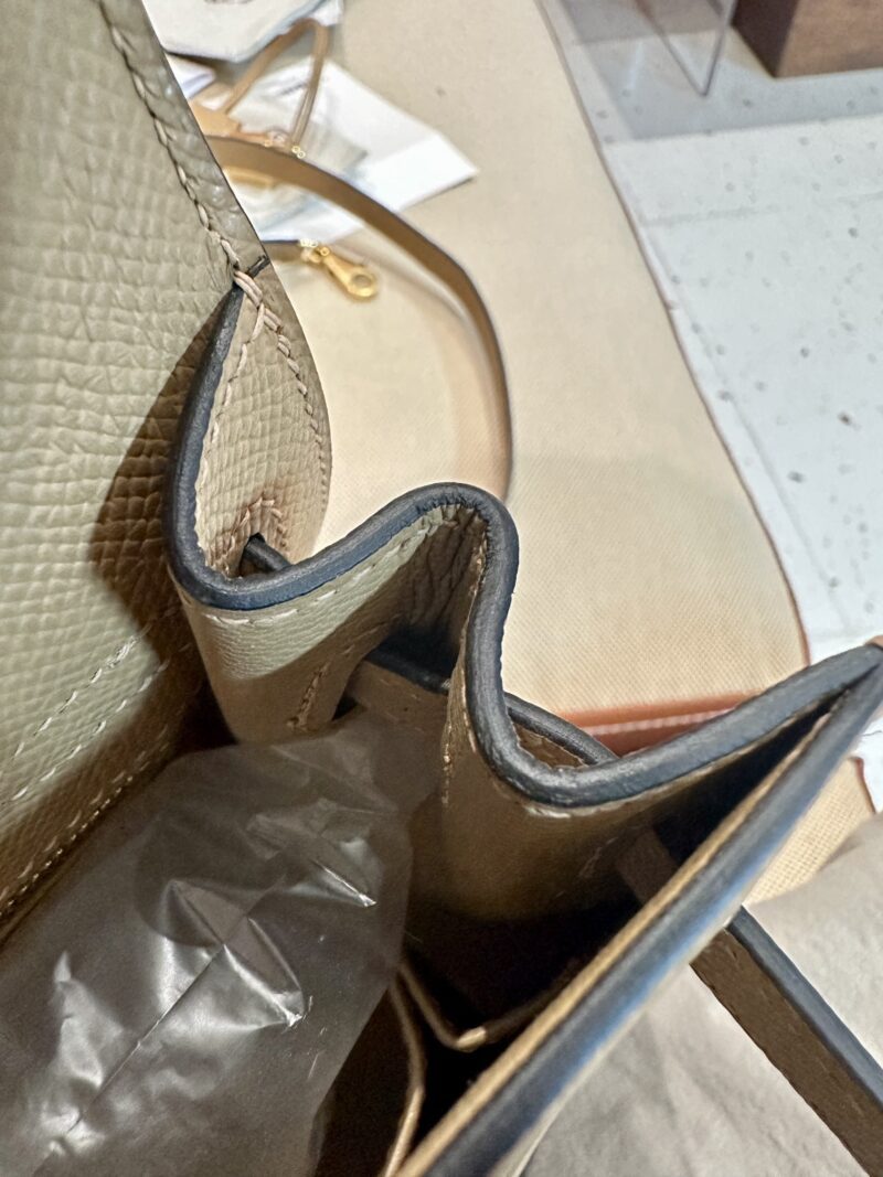 Hermès Kelly 25 Epsom Chai, Gold Gold Hardware - Image 9