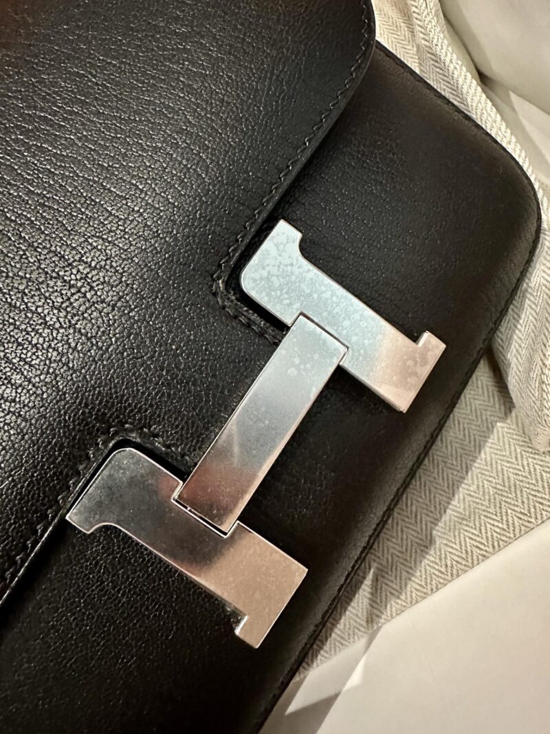 Hermès Constance 19 Noir Chevre Palladium Hardware - Image 6