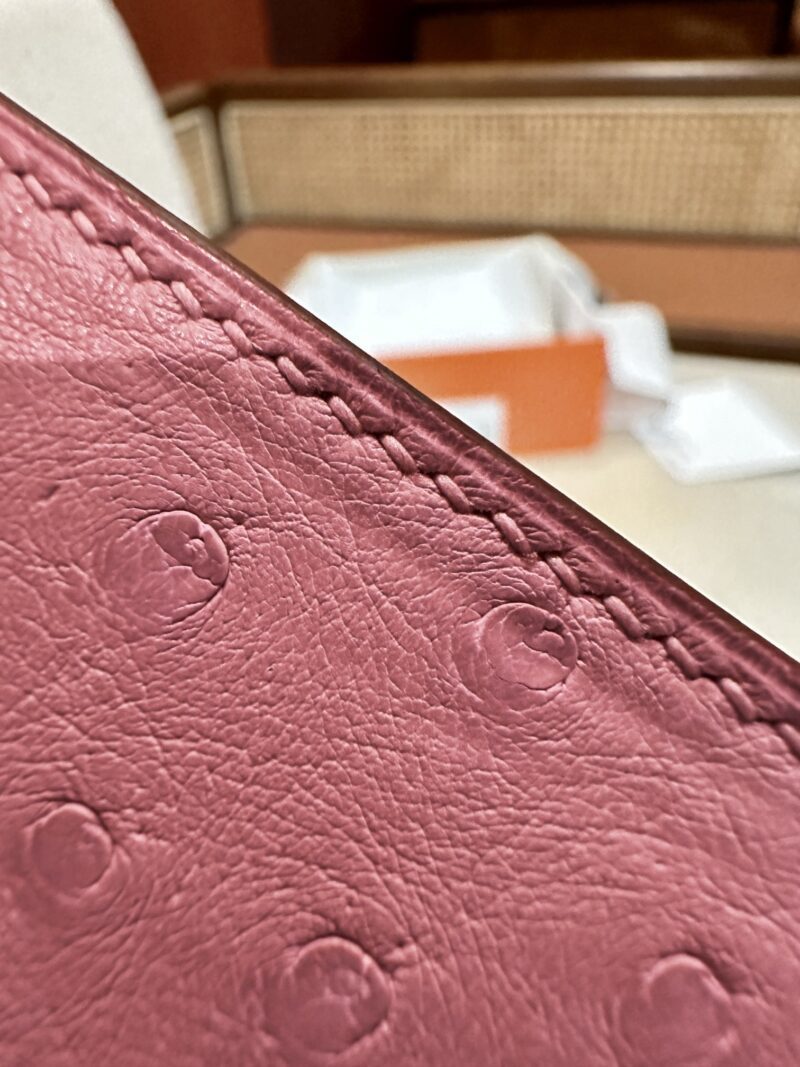 Hermès Kelly Pochette Rose Bubble Ostrich Palladium Hardware